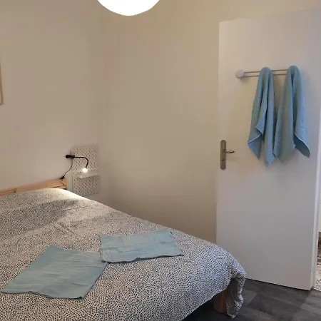 Centre-ville - Gare - Jardin Wilson - Château Bourbon Apartamento *