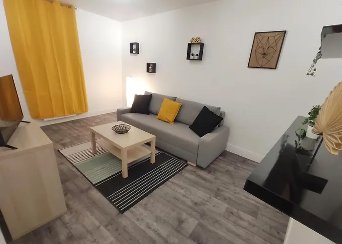 Centre-ville - Gare - Jardin Wilson - Chateau Bourbon Apartment Montlucon